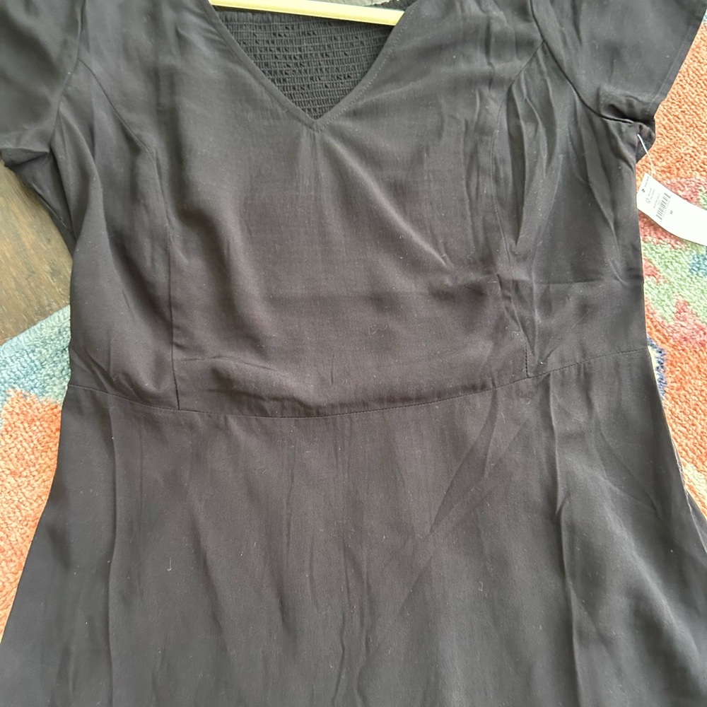 Old Navy Black A-Line Mini Dress V-Neck- NWOT - Picture 2 of 7